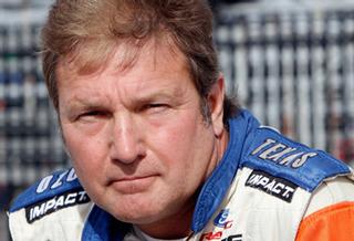 NASCAR veteran Rick Crawford becomes Maryeve Dufault's new crew chief
